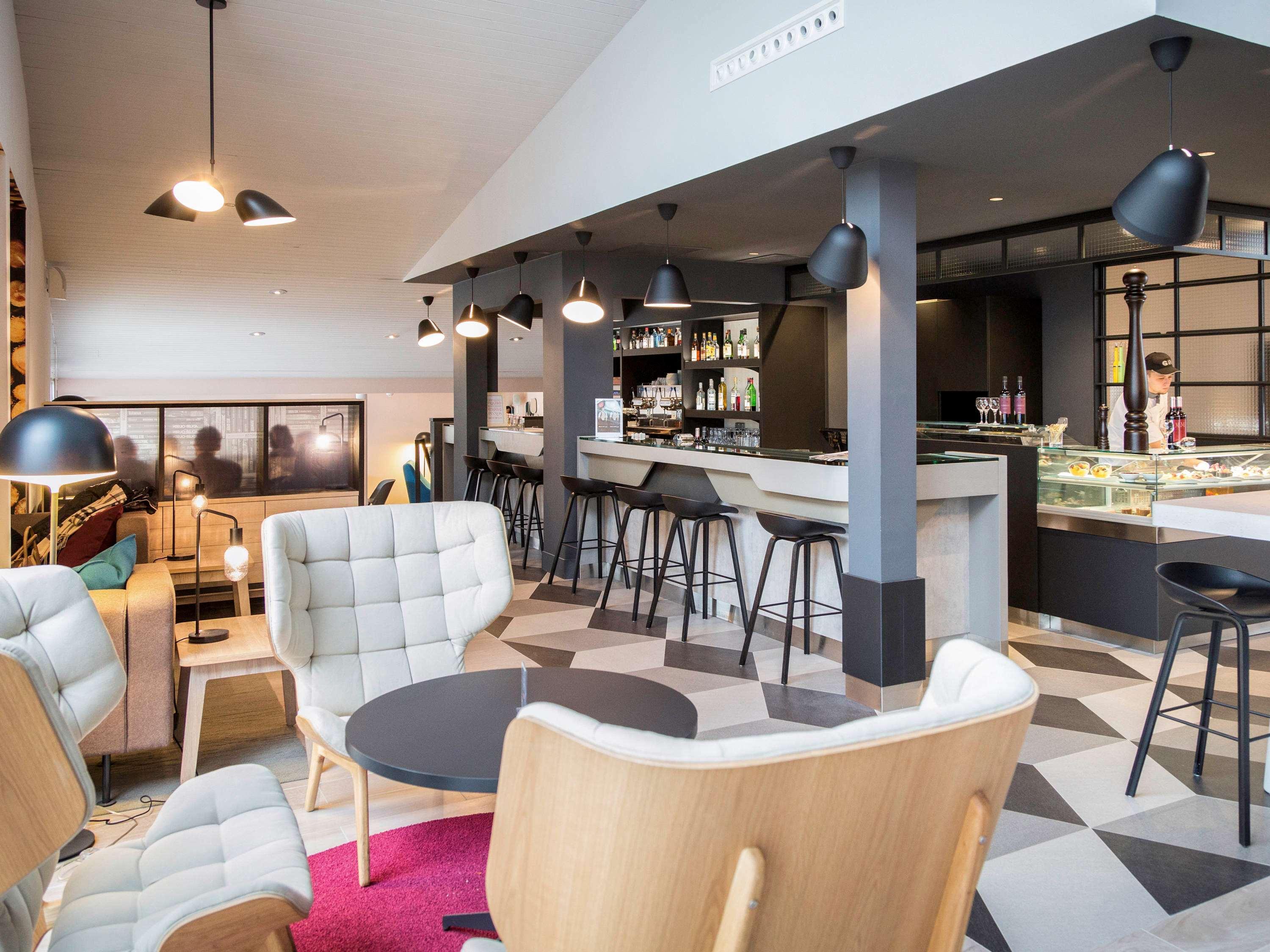 Novotel Lille Aeroport Bagian luar foto